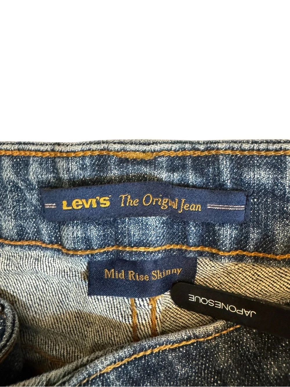 Levi’s Mid Rise Skinny Jeans Women’s 12 Medium Wash Stretch Denim - Picture 2 of 10